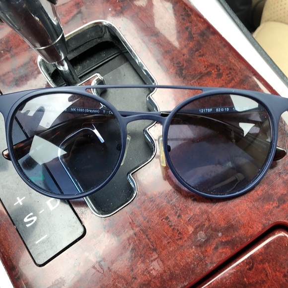 Michael Kors Sunglasses - Picture 1 of 3